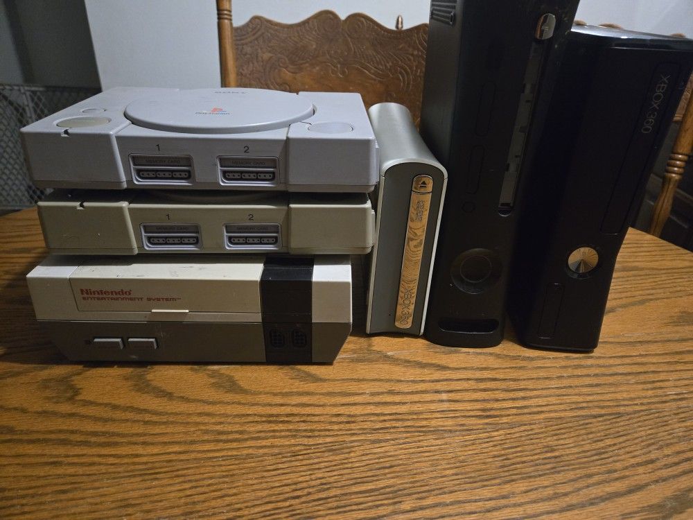 Cyber Weekend Special!! Consol Bundle! Nintendo Xbox PlayStation 