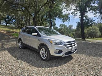 2019 Ford Escape Sel 23293 Original miles  4 Door  Sport Utility 1.5L  Front wheel drive