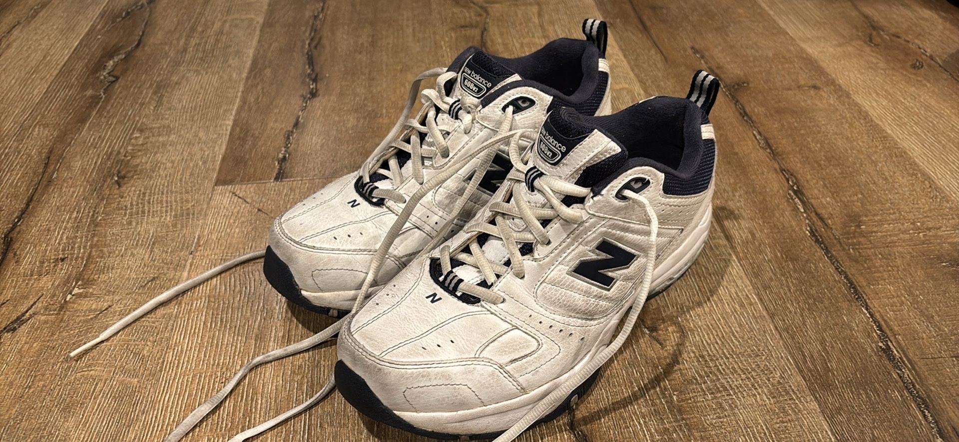 New Balance Men's 608 V2 Casual Comfort Cross Trainer