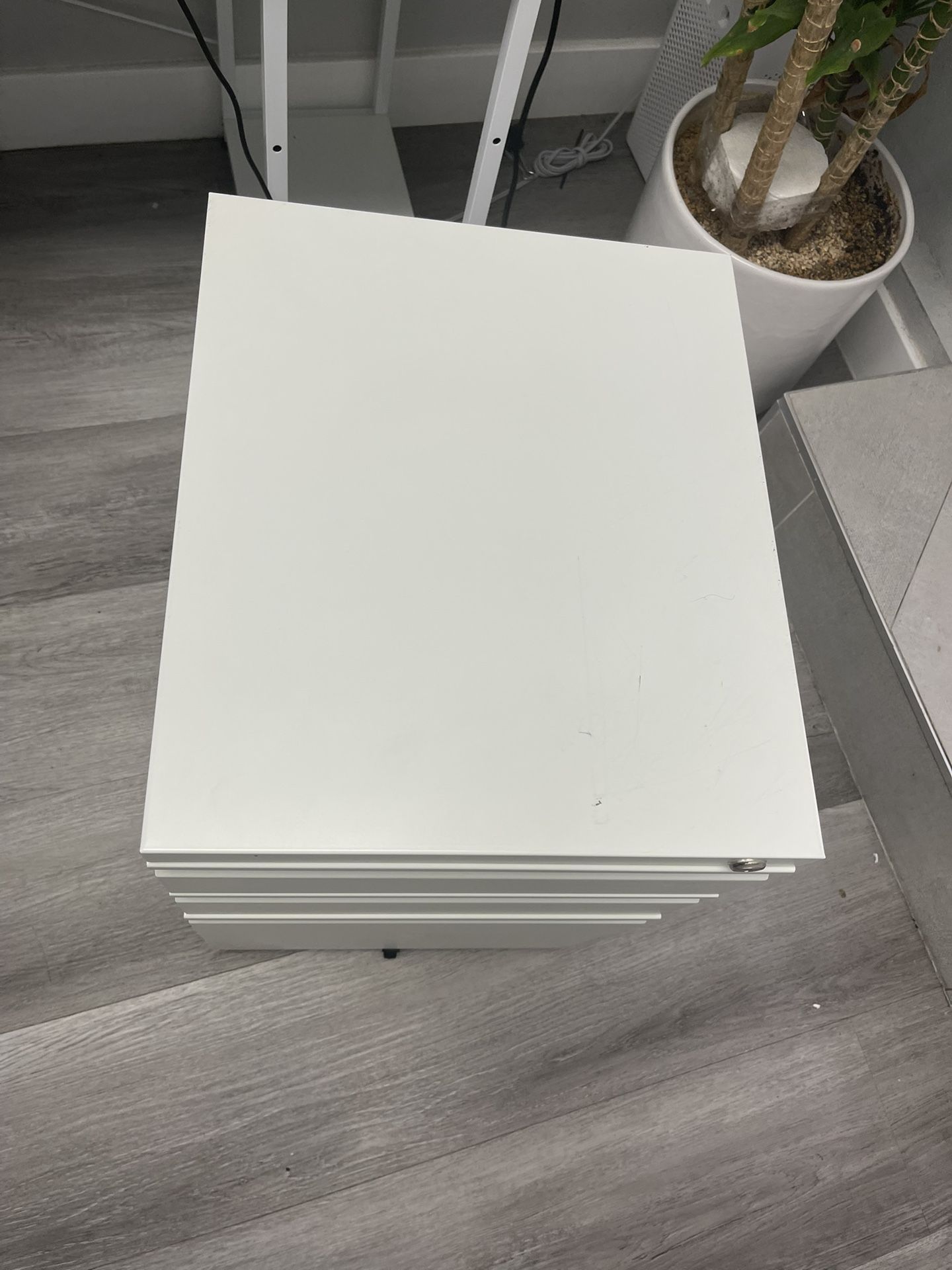 3 Drawer Metal File Cabinet With Locks $35.00