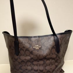 Authentic Coach Purse
