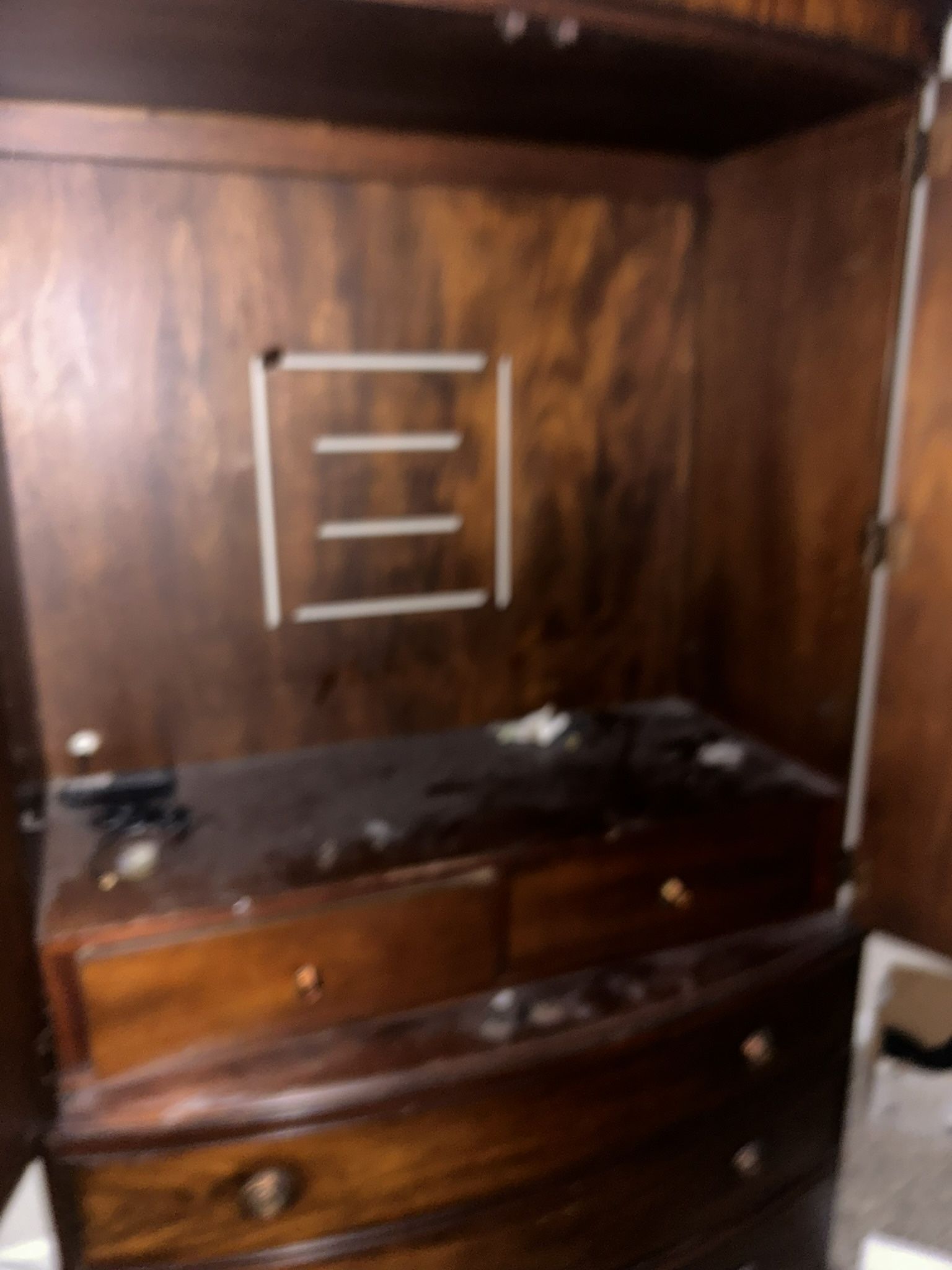 Armoire