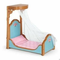 AMERICAN GIRL WOOD CANOPY BED AND LINENS