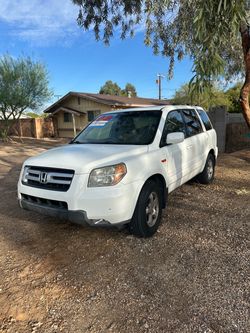 Honda Pilot SUV White
