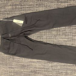 Fear of God Essentials stretch limo black