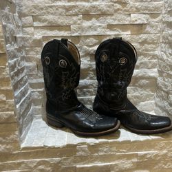 Size 10.5 Men’s Cowboy Boots 