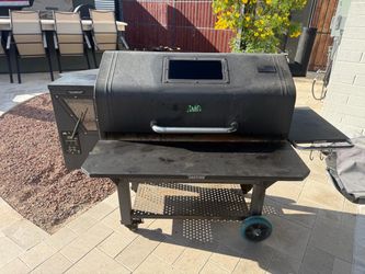 Green Mountain Grills Jim Bowie Pellet Smoker Grill