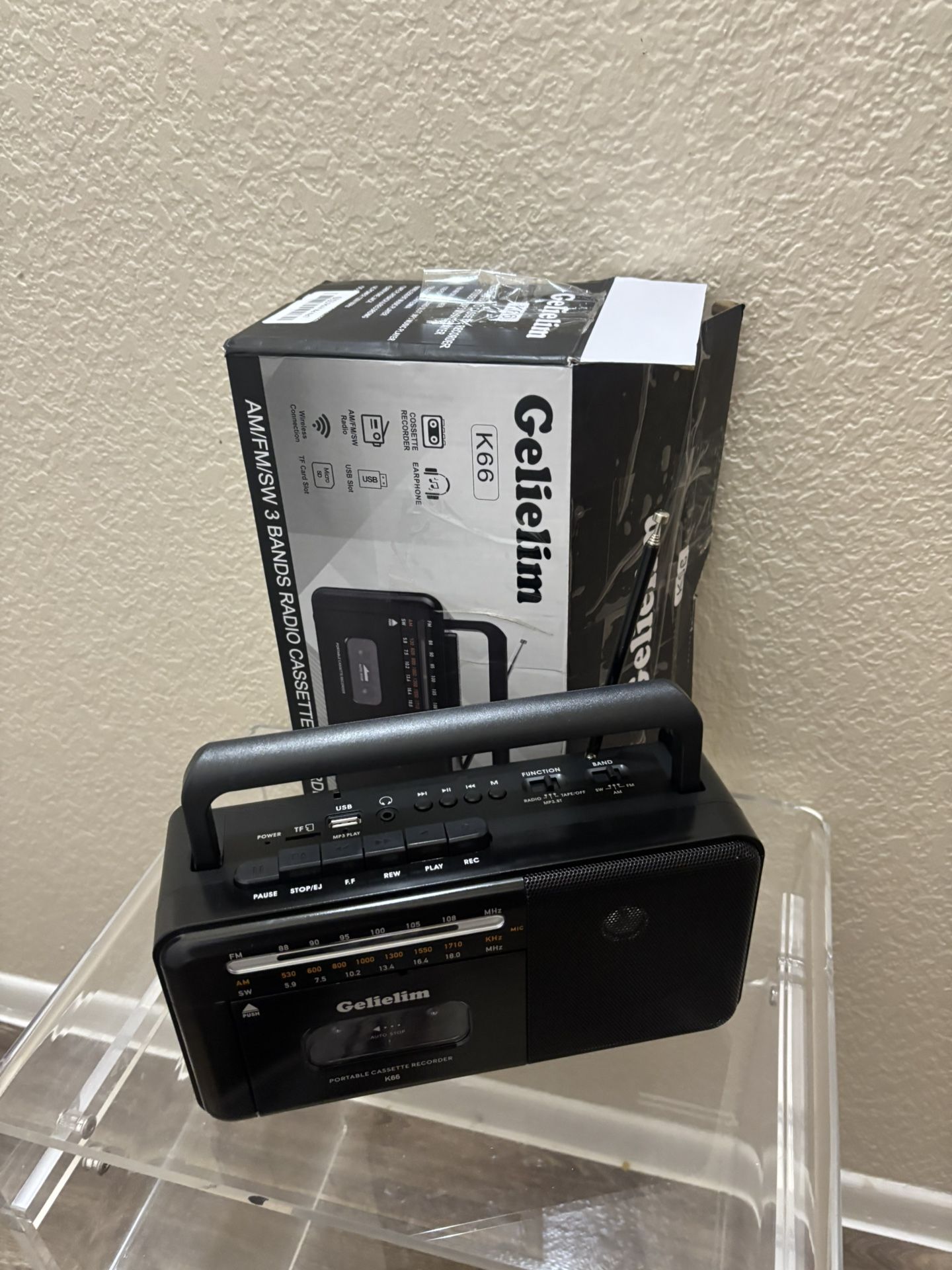 Gelielim Cassette Tape Player Bluetooth Boombox, Cassette Player AM/FM/SW Radio Stereo, Tape Player/ Recorder with 8W Speaker and Earphone Jack, USB/T