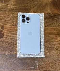 iPhone 13 Pro Max Sierra Blue 256GB Unlocked