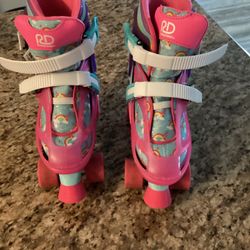 Kids Adjustable Rollerskates Size 3 To 6