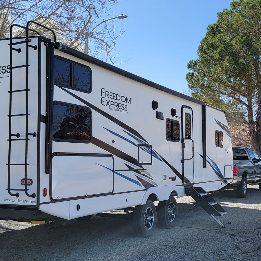 2022 Coachman Freedom express ultra lite