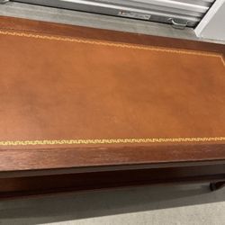 BEAUTY of a COFFEE TABLE w/ Fine Etching Gold Detail + GLASS TOP + Bottom Shelf 44 x 22 x 16