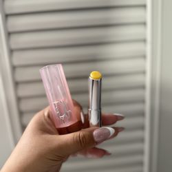 DIOR LIP BALM ADJUSTS TO YOUR PH