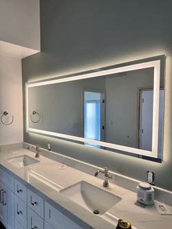 TETOTE Large LED Bathroom Vanity Mirror – Front & Backlit – Excellent Condition