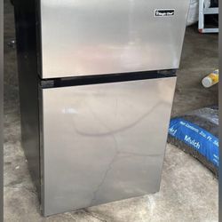 Magic Chef 3.1 cu. ft. 2-Door Mini Refrigerator in Stainless Steel Look with Freezer