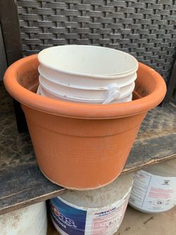 Plastic Containers Planters