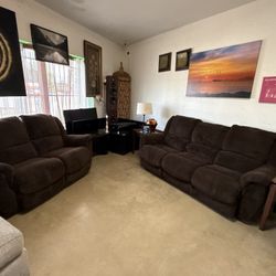 Brown Sofa & Loveseat Set 