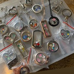 Lockets 