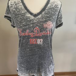 (3) Woman’s Medium Harley Davidson Shirts 