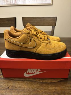 Men’s Dunk Low Retro Shoes Size 9