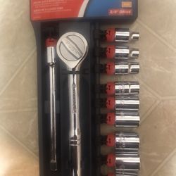 Crescent  11 Piece  Socket Wrench Set 3/8 Drive  12 Points SAE 