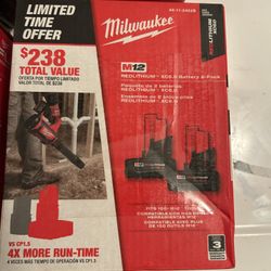 Milwaukee M12 12V Lithium-Ion XC Extended Capacity Battery Pack 6. 0Ah (2-Pack