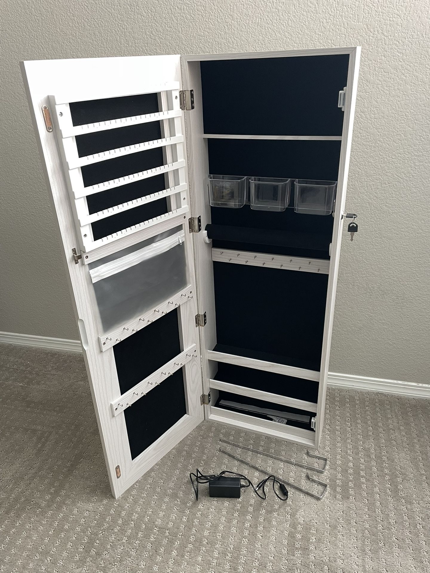 Jewelry Lighted Mirror Cabinet