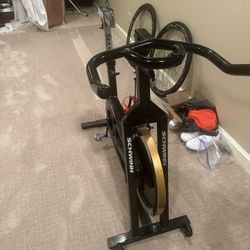 Spin bike.. Indoor trainer 