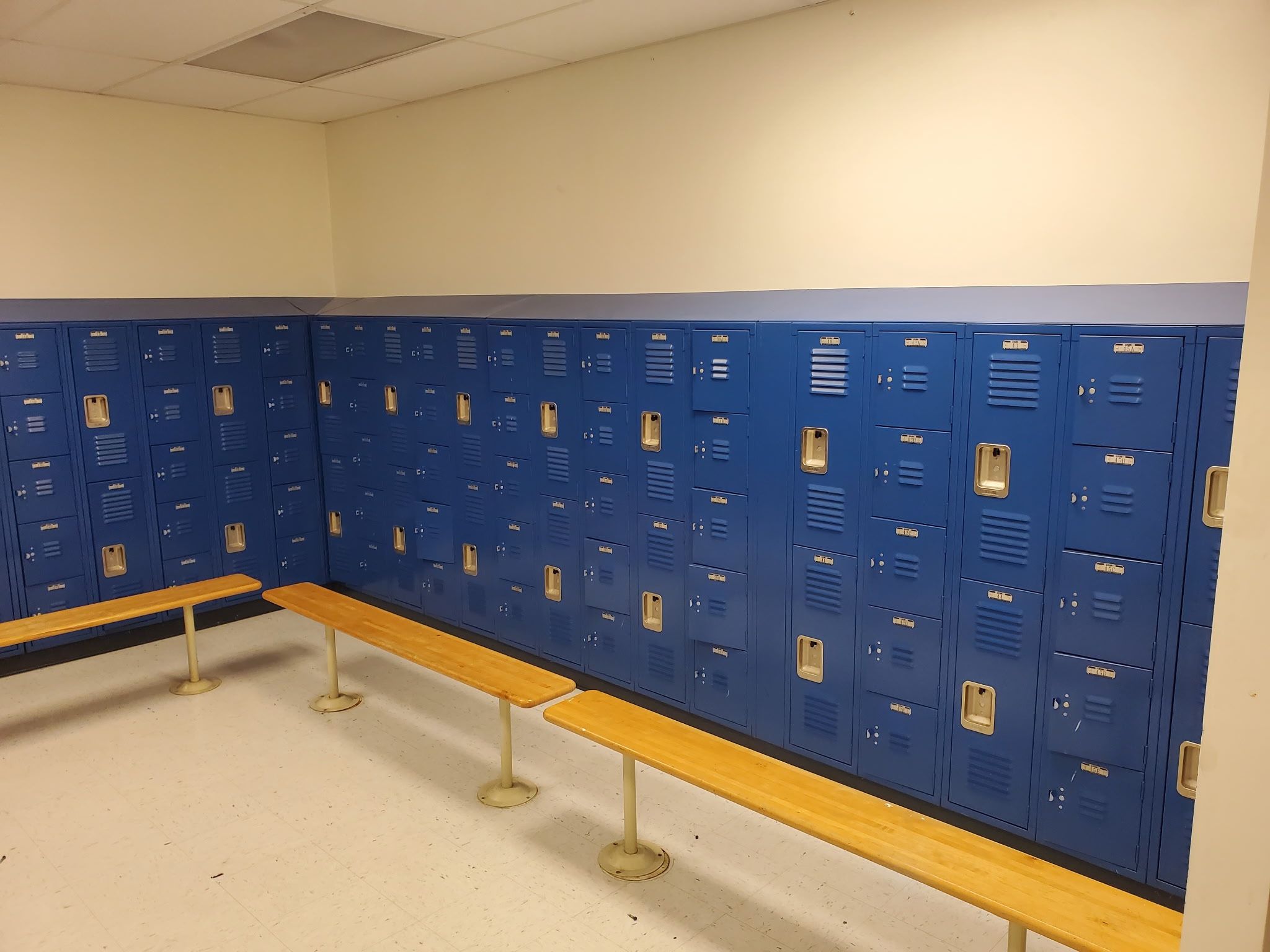 School lockers for sale! (Specific Pricing in Description)