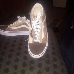 Vans Size 9 And 1/2