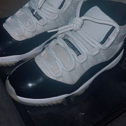 Air Jordan 11 Concord