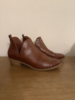 Women’s Boots
