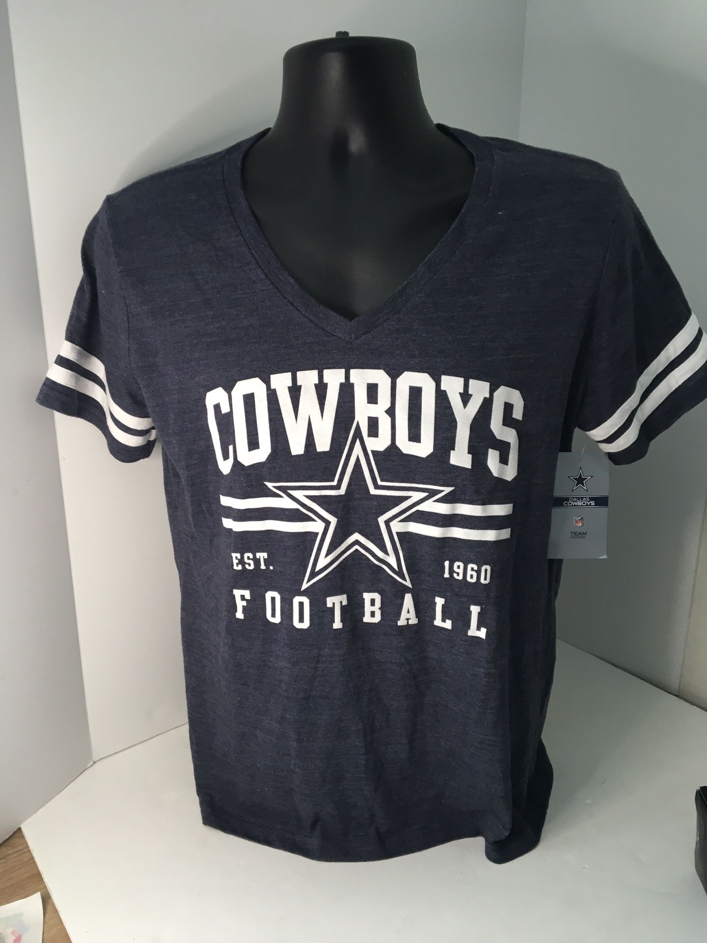 New Womens XL Dallas Cowboys Her Style Shirt for Sale in La Marque