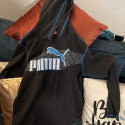 Junior Boys Size Small Puma hoodie