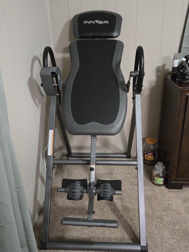 Innova Inversion Table