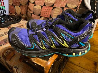 Salomon size 9 h