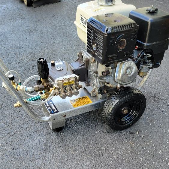Small Pressure Washer for Sale in Fort Lauderdale, FL - OfferUp