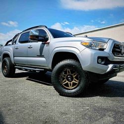 BLACK OR GOLD NEW Wheels 17” Rims Tires Toyota Tacoma 4Runner FJ Cruiser GX460 GX Lexus GX470 Tundra FJCruiser Sequoia 17 Inch AWD Truck Set SUV