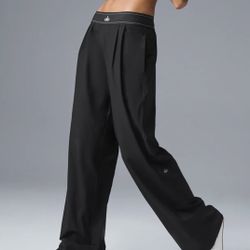 Alo Trousers _  Luxe Copies