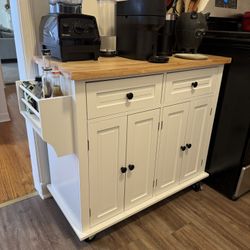 Kitchen Island 