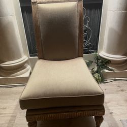 Beautiful Elegant Chair