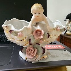 Cherub - Holder