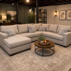 Free Delivery - Very Comfy XLarge Sectional U Couch Sofa Set, Gray 