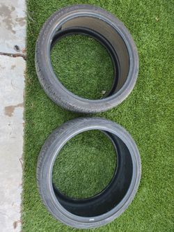 265/35 ZR22 tires (2)