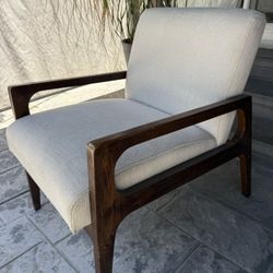 Mid century Modern Style Chair