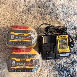 New New New DEWALT FLEXVOLT 20V/ 60V MAX Lithium-lon 6.0Ah Battery 2 Pack And Change 