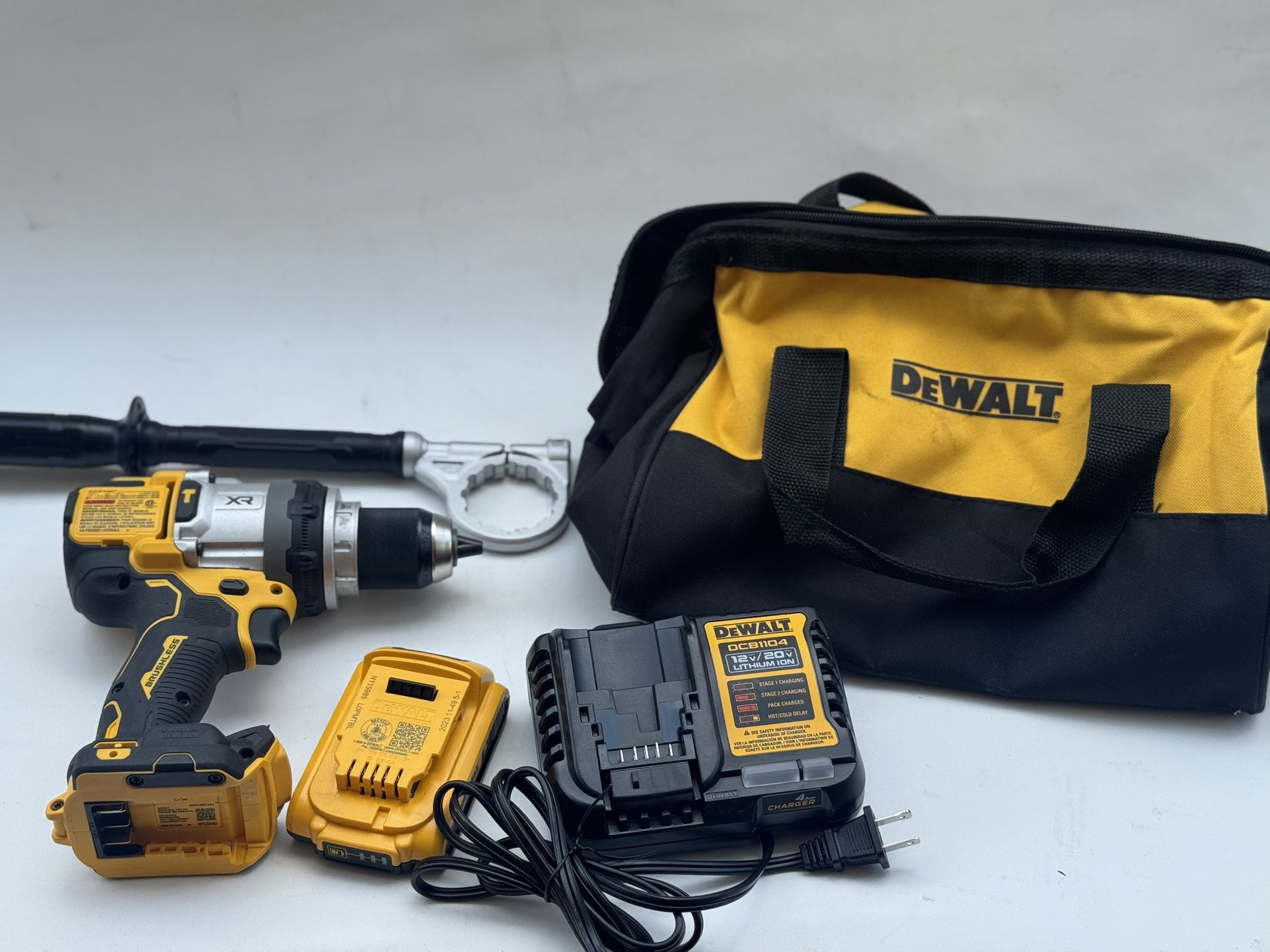 DEWALT XR 1/2-in 20-volt max Variable Speed Brushless Cordless Hammer Drill 1 -Batteries