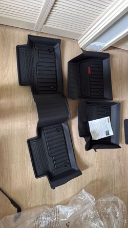 Floor liner for Landrover Defender