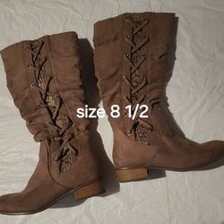 Boots Size 8.5 