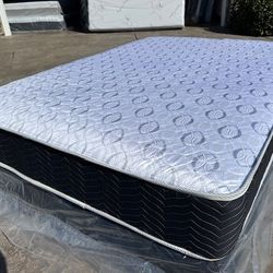 Queen Orthopedic Deluxe Collection Mattress!!